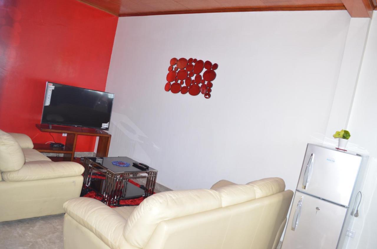 Vegas House Daire Yaoundé Dış mekan fotoğraf